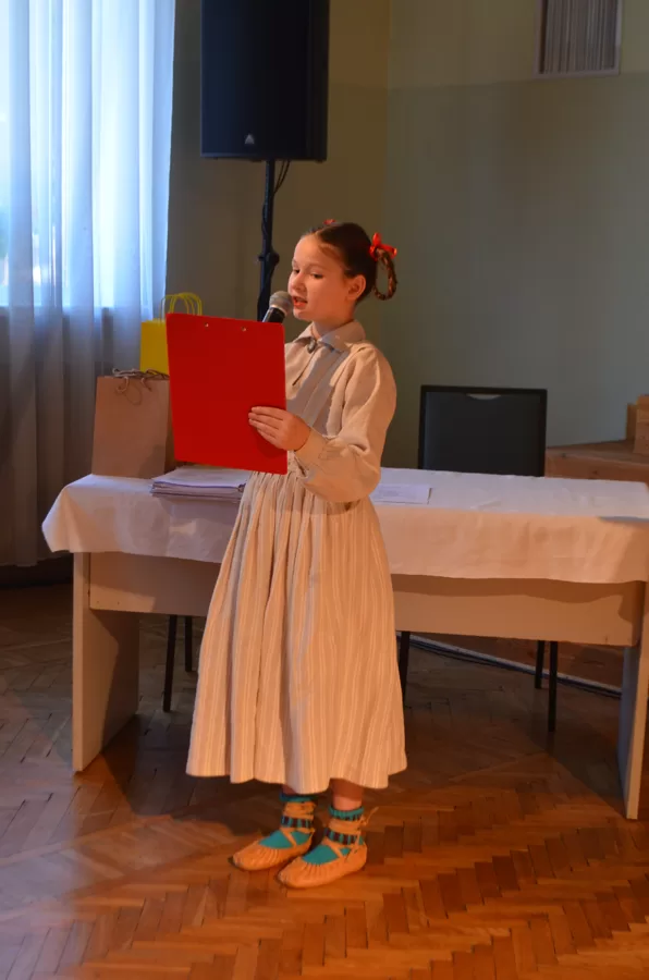 "Pretī pavasarim!"